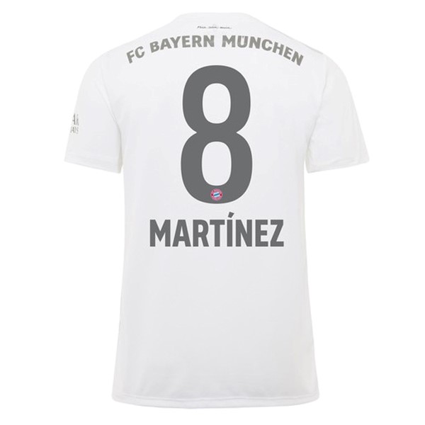 Camiseta Bayern Munich NO.8 Martinez Replica Segunda Ropa 2019/20 Blanco